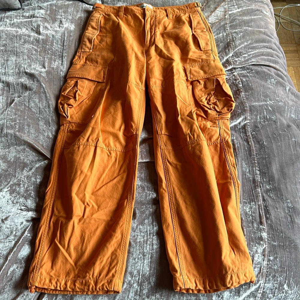 Aritzia TNA supply cargo